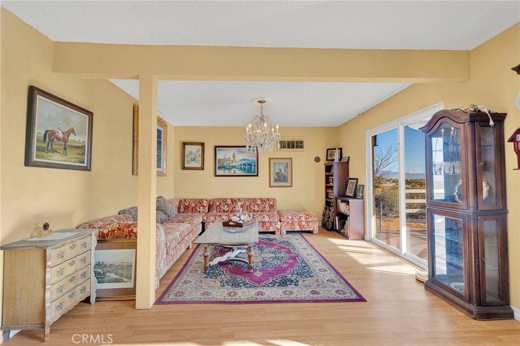 Image 9 of property listing at 31420 Rabbit Springs Lane, Lucerne Valley, CA 92356