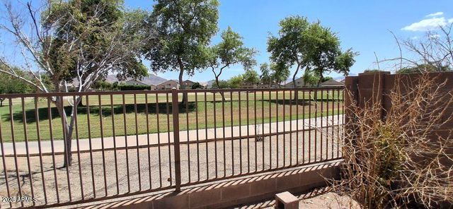 3207 W SAINT KATERI Drive, Phoenix, AZ 85041