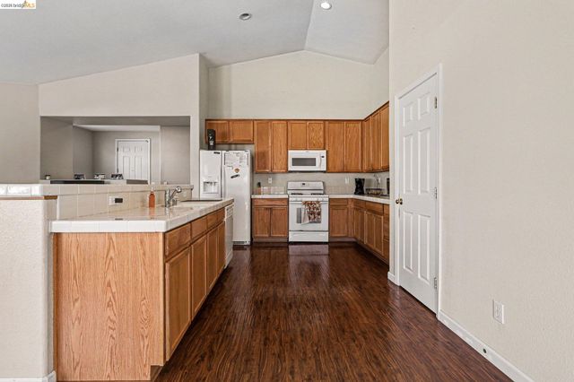 909 Sawyer Way, Brentwood, CA 94513
