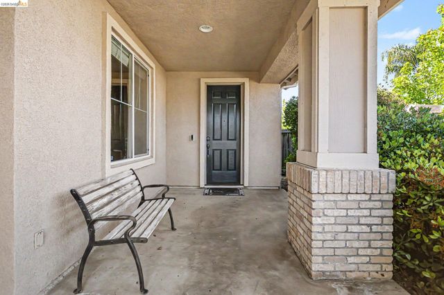 909 Sawyer Way, Brentwood, CA 94513
