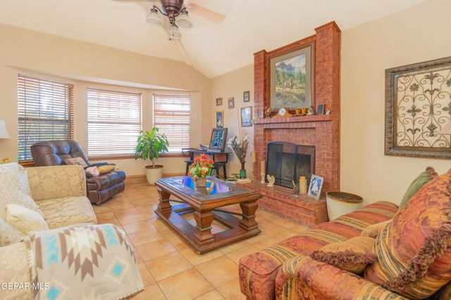 11737 ROGER CHAFFEE Lane, El Paso, TX 79936