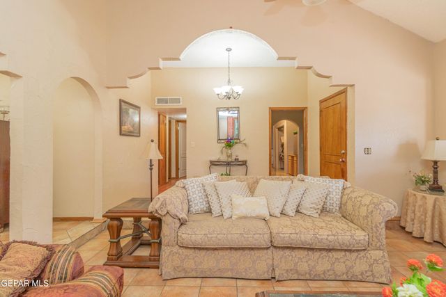 11737 ROGER CHAFFEE Lane, El Paso, TX 79936