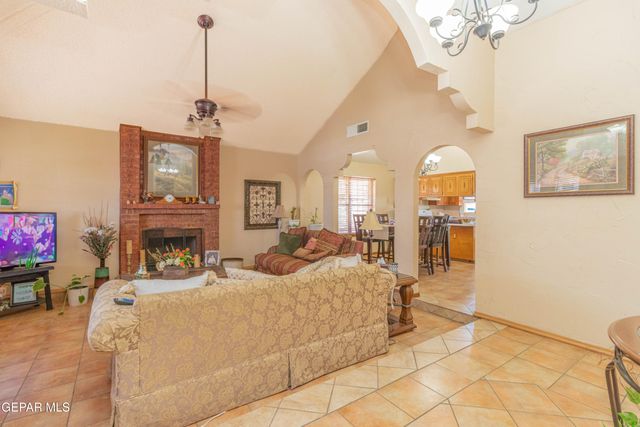 11737 ROGER CHAFFEE Lane, El Paso, TX 79936