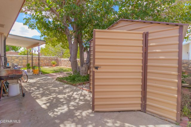 11737 ROGER CHAFFEE Lane, El Paso, TX 79936