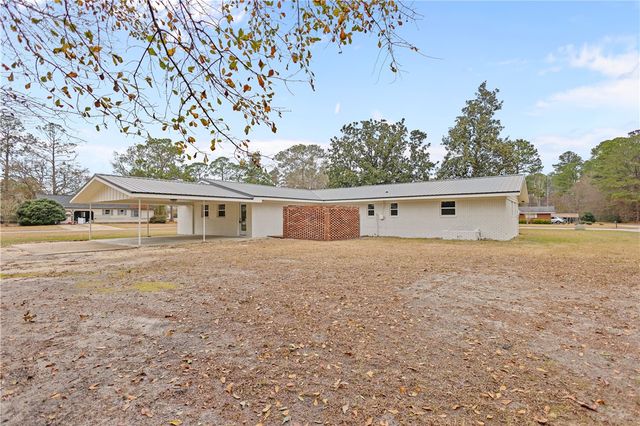 215 Glynn Street, Jesup, GA 31545