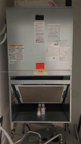 10710 NW 66th St 202, Doral, FL 33178