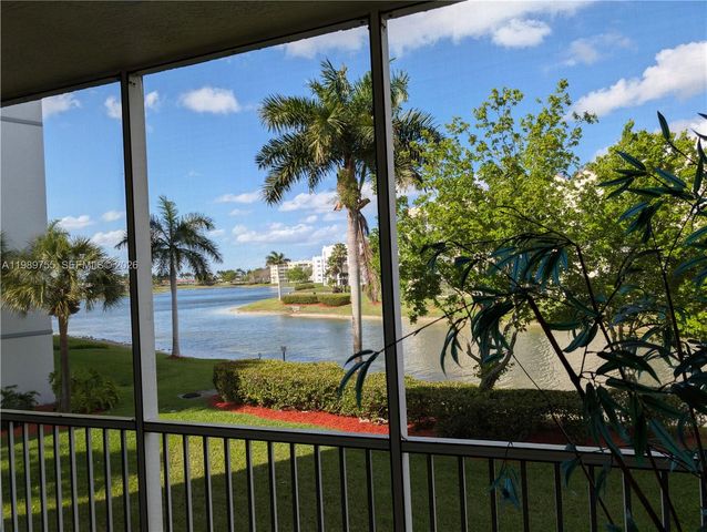 10710 NW 66th St 202, Doral, FL 33178