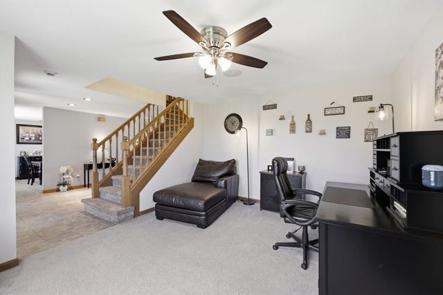 54 Helen St, Chicopee, MA 01020