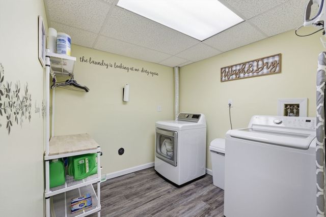 54 Helen St, Chicopee, MA 01020
