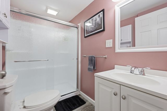 54 Helen St, Chicopee, MA 01020