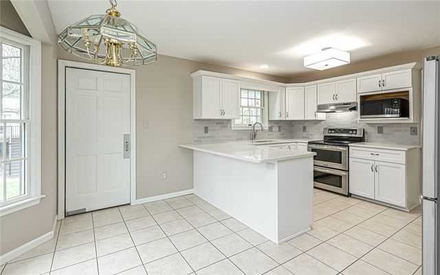 711 Bridle Path, Marshall, PA 15090