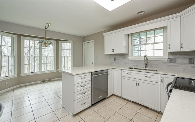 711 Bridle Path, Marshall, PA 15090