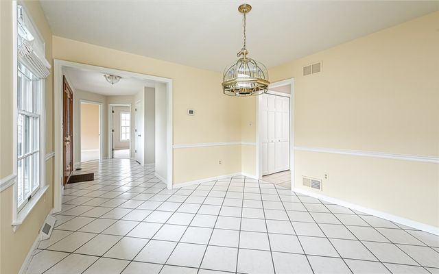 711 Bridle Path, Marshall, PA 15090