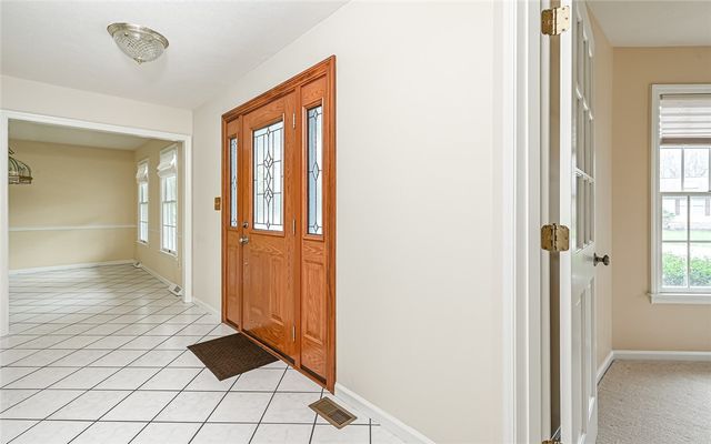 711 Bridle Path, Marshall, PA 15090