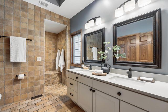 1232 Peregrine COURT, Burlington, WI 53105