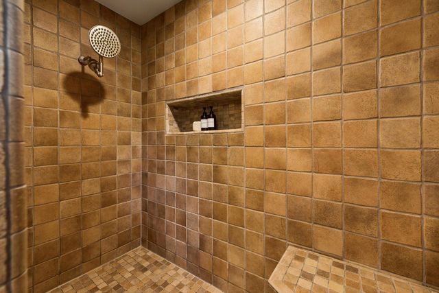 1232 Peregrine COURT, Burlington, WI 53105