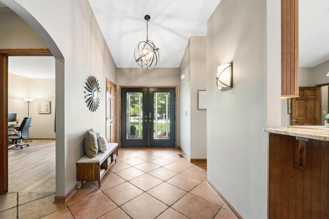 1232 Peregrine COURT, Burlington, WI 53105