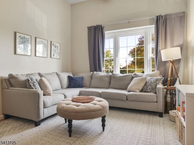 103 Park Ave A6, Summit City, NJ 07901