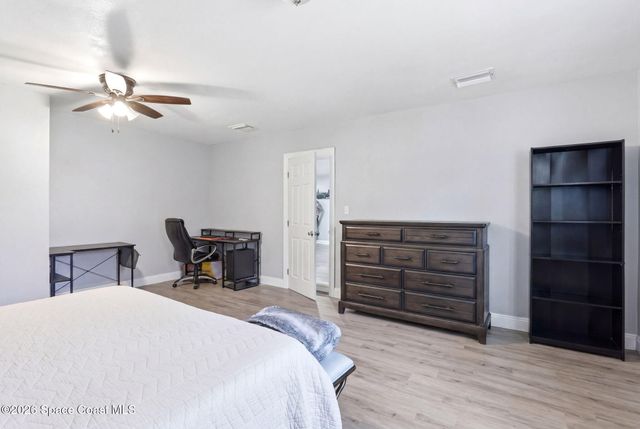 588 Audubon Avenue NE, Palm Bay, FL 32907