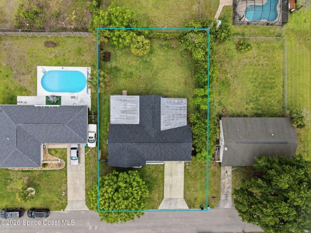 588 Audubon Avenue NE, Palm Bay, FL 32907