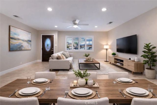 22052 Cantlay Street, Canoga Park, CA 91303