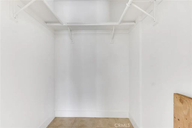 22052 Cantlay Street, Canoga Park, CA 91303