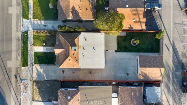 22052 Cantlay Street, Canoga Park, CA 91303