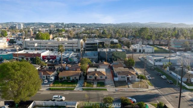 22052 Cantlay Street, Canoga Park, CA 91303