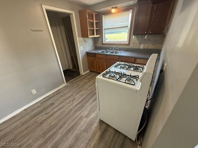 2646 Harmont Avenue NE, Canton, OH 44705