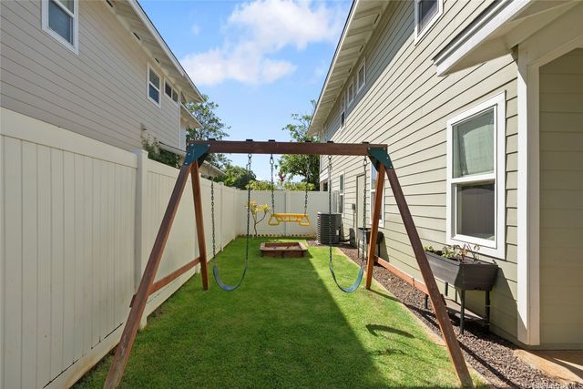 91-1076 Kaihohonu Street, Ewa Beach, HI 96706