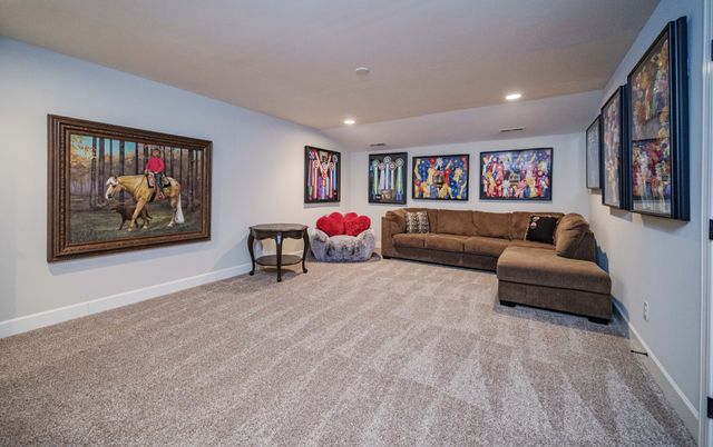 186 Village Cir, Lebanon, TN 37087