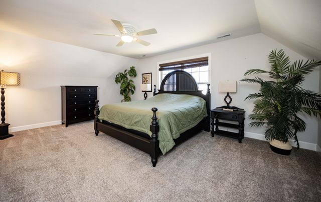 186 Village Cir, Lebanon, TN 37087