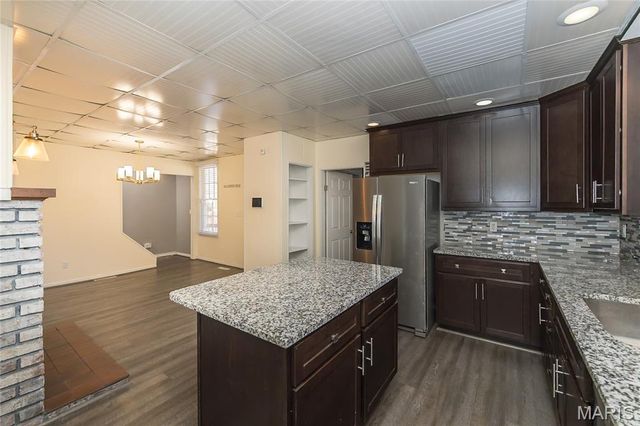 936 Saint Clair Street, O'fallon, IL 62269