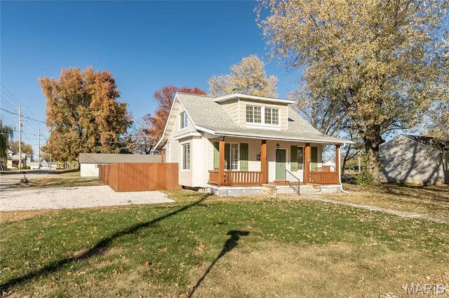 936 Saint Clair Street, O'fallon, IL 62269