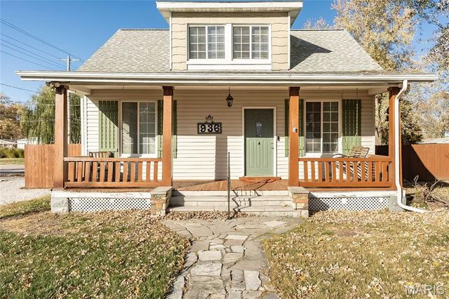 936 Saint Clair Street, O'fallon, IL 62269