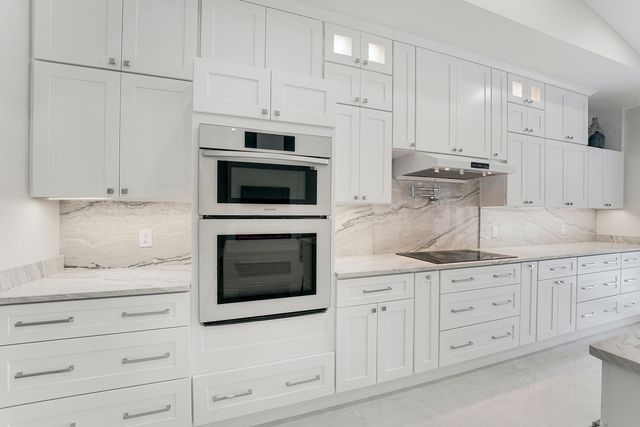 18457 SE Heritage Oaks Lane, Jupiter, FL 33469