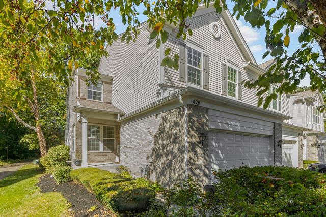1420 Yellowstone Drive, Streamwood, IL 60107