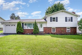 17 Charlene Drive, Gates, NY 14606