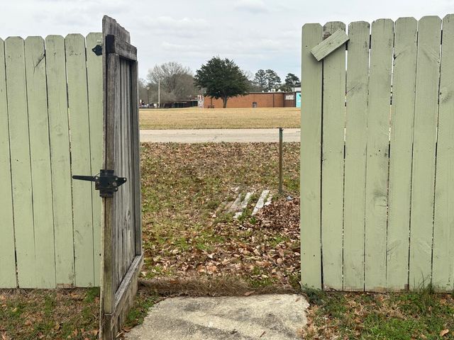 708 S 34th, Hattiesburg, MS 39402