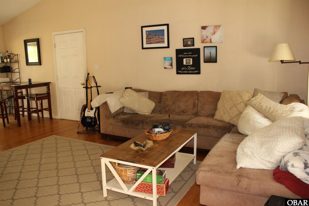 Image 2 of property listing at 276 Airport Road, Manteo, NC 27954