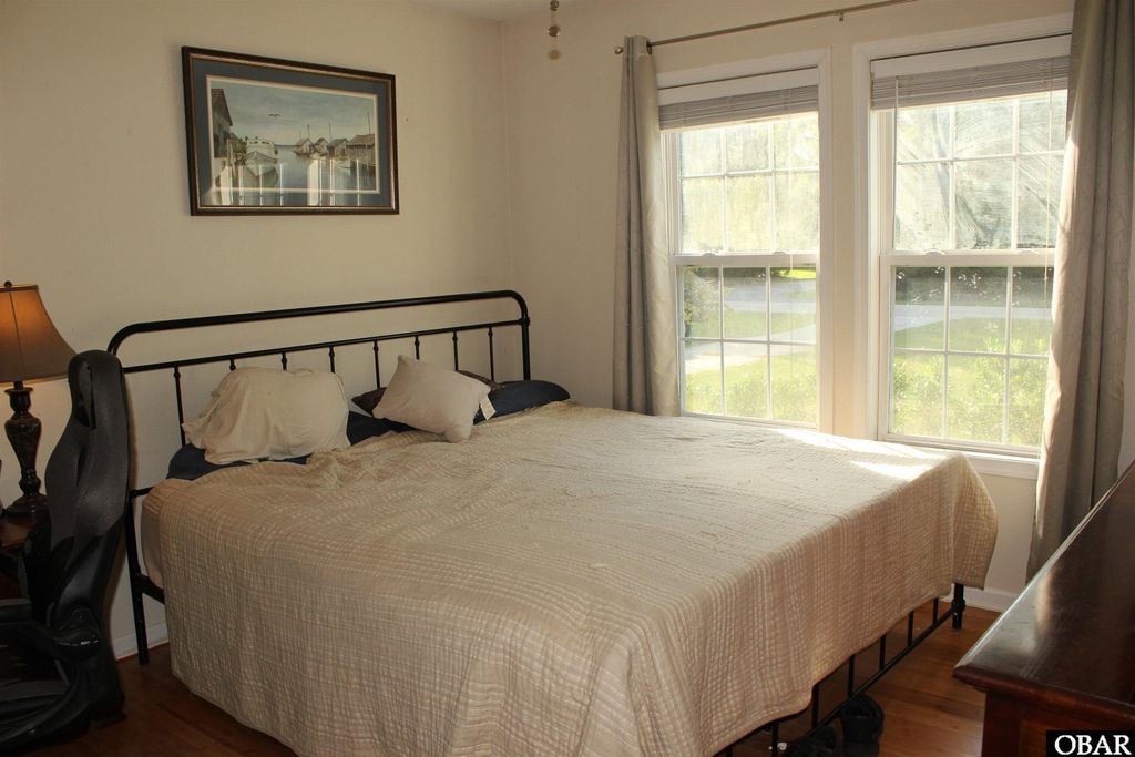 Image 6 of property listing at 276 Airport Road, Manteo, NC 27954