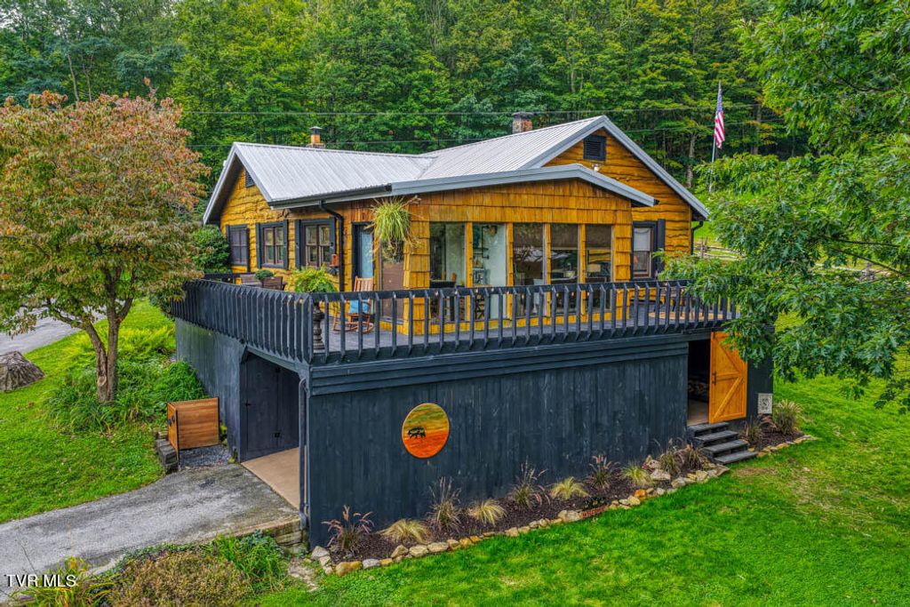 1708 Highway 143 Road, Roan Mountain, TN 37687