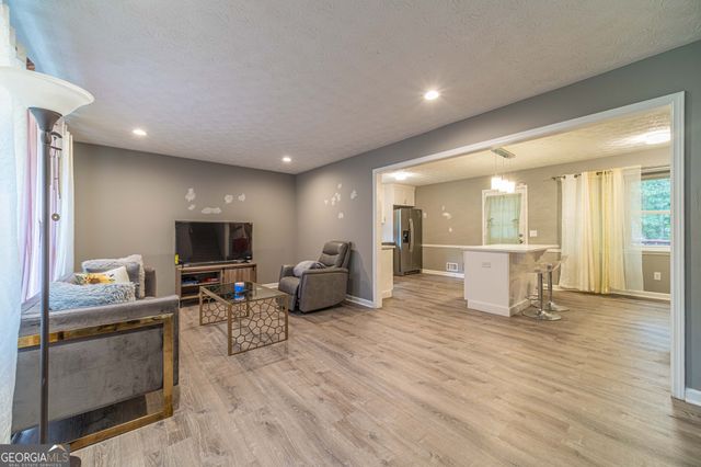 2645 Holly Berry Trail, Snellville, GA 30039