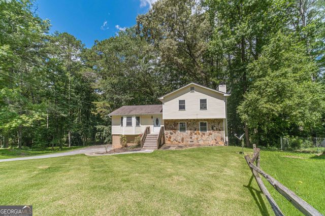 2645 Holly Berry Trail, Snellville, GA 30039