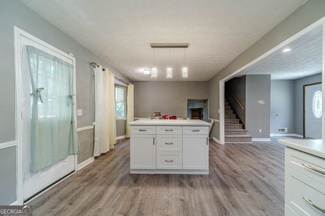 2645 Holly Berry Trail, Snellville, GA 30039