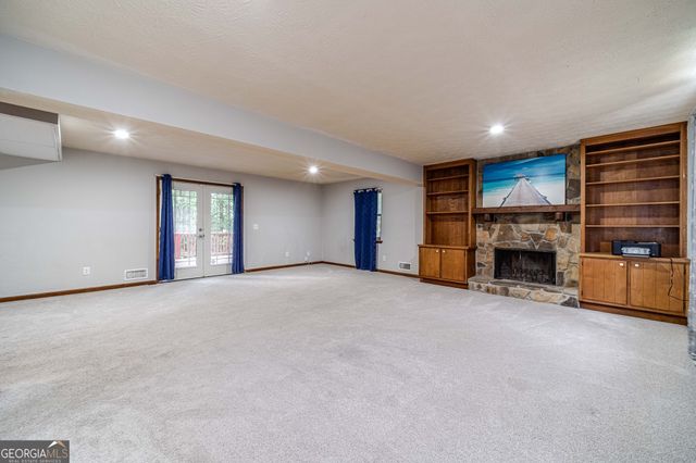 2645 Holly Berry Trail, Snellville, GA 30039