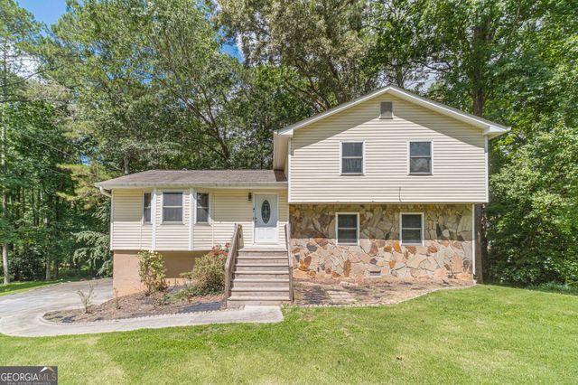 2645 Holly Berry Trail, Snellville, GA 30039