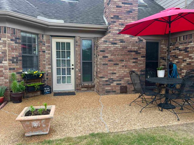 8838 HILLMAN WAY, Bartlett, TN 38133