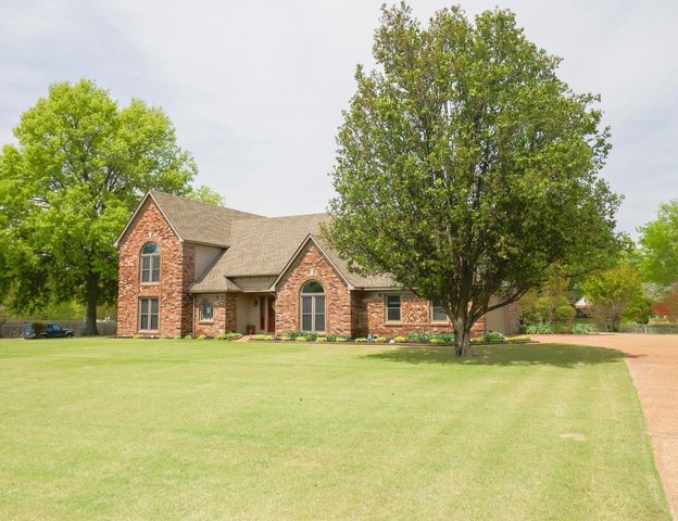 8838 HILLMAN WAY, Bartlett, TN 38133