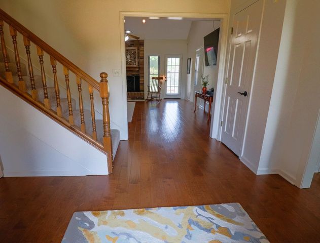 8838 HILLMAN WAY, Bartlett, TN 38133